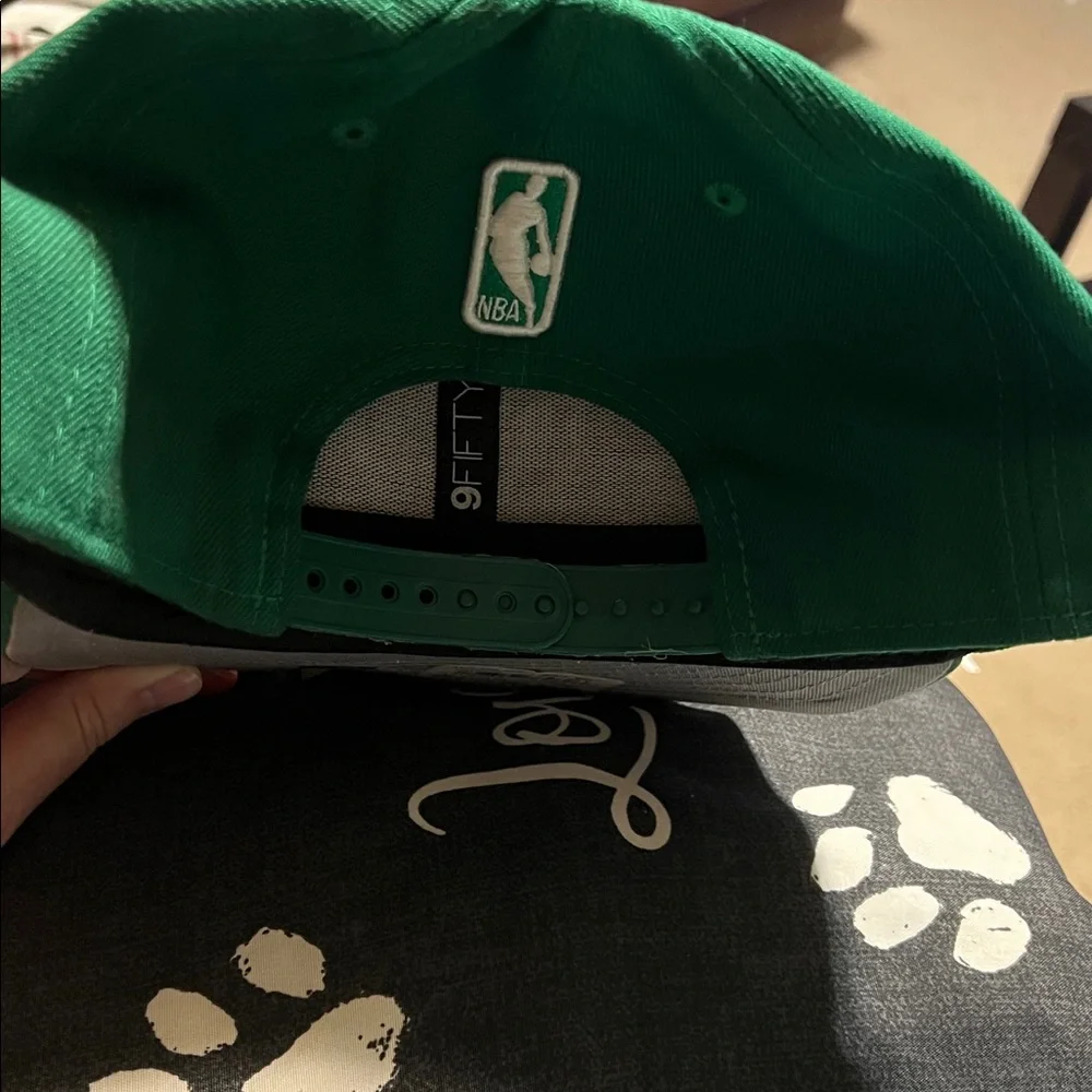 NWT New Era Boston Celtics SnapBack Hat